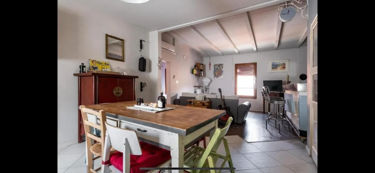 شقة Realkasa Borgo Mirasole بولونيا